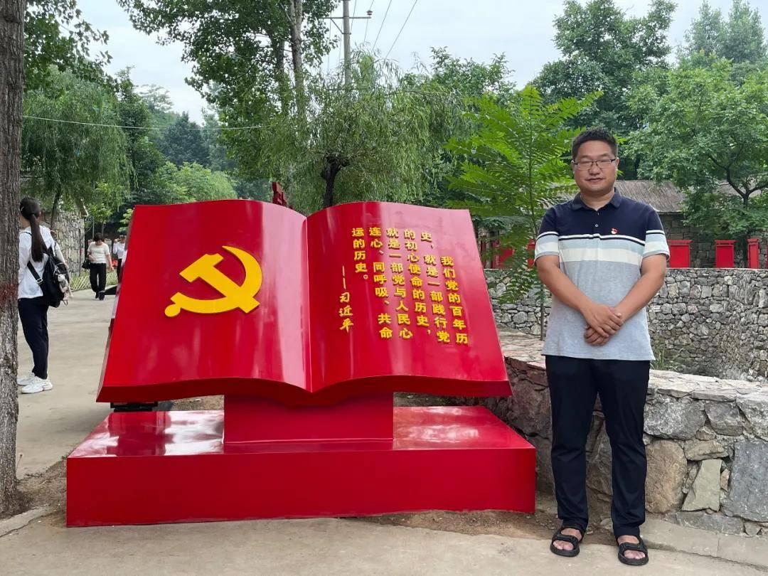 王刚误砸2亿文物,被收藏者送上法庭,后来是怎么解决的