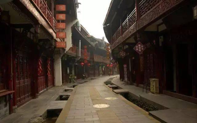 口鼻大出血险夺性命，多学科协作传递生命“接力棒” | 大德路总院神经外科